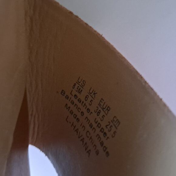 Franco Sarto Havana Leather Ankle Strap Block Heel Sandals Cognac Womens Siz 8.5 - Picture 11 of 11